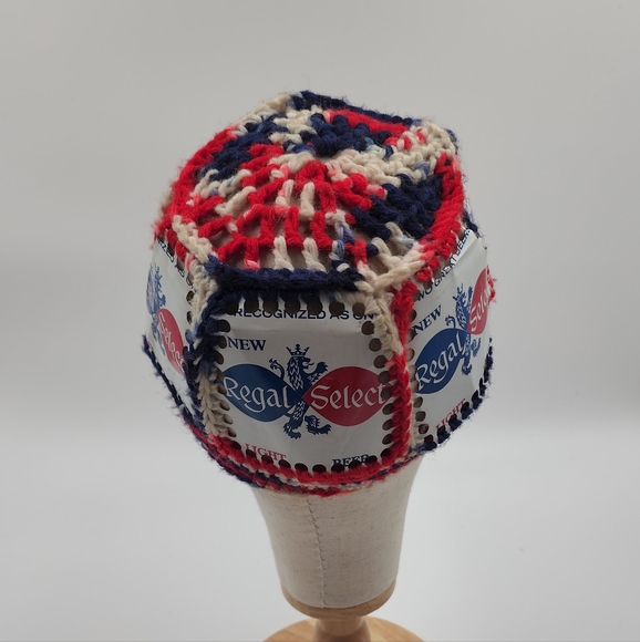 Regal Select Light Beer Can Crochet Hat - Picture 4 of 5